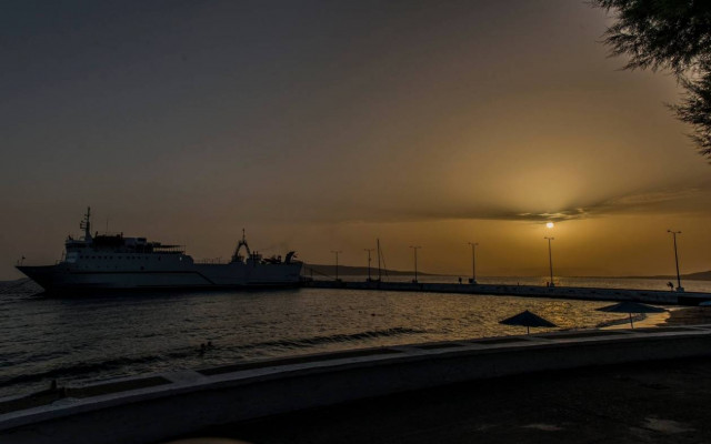 Η Ελλάδα των χρωμάτων και των αντιθέσεων (photos+video)