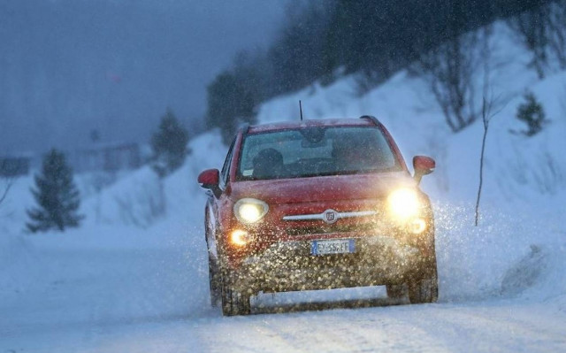 Fiat: Το 500Χ στους πάγους