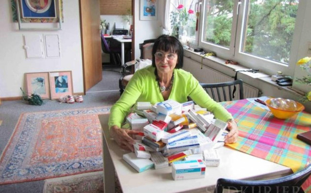 Μια Γερμανίδα βοηθάει φτωχούς στην Αθήνα