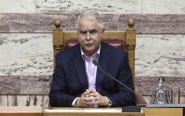 Μπαλάφας: Πιθανή αύξηση του ΦΠΑ σε ποτά και τσιγάρα