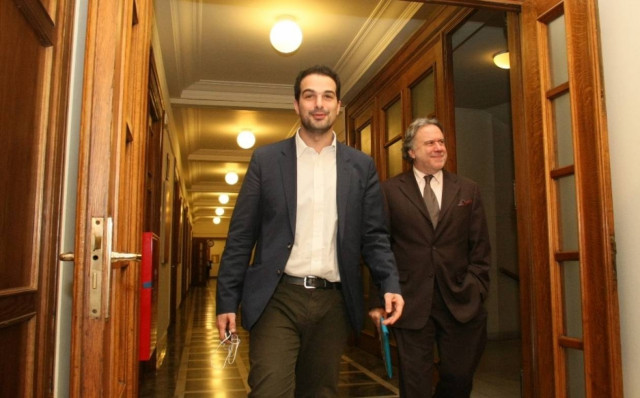 Σακελλαρίδης: Ο Σαμαράς εκτίθεται και στην εξωτερική πολιτική