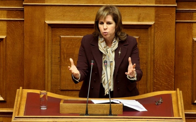 Χριστοφιλοπούλου κατά υπουργείου Παιδείας για τα ΤΕΙ