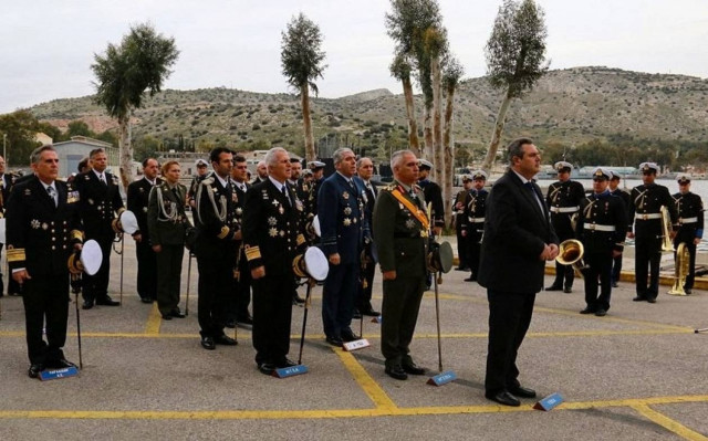 Καμμένος: Στη τελετή παράδοσης-παραλαβής Αρχηγού Στόλου (pics)