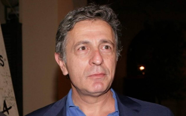 Άρθρο - βόμβα του Στέλιου Κούλογλου για... σιωπηλό πραξικόπημα