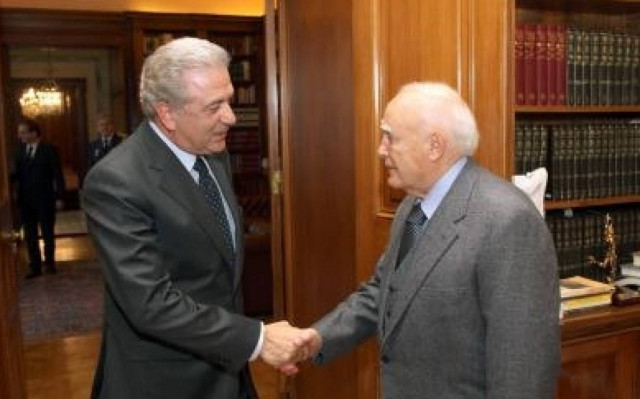 Αύριο ο Αβραμόπουλος στο Προεδρικό Μέγαρο