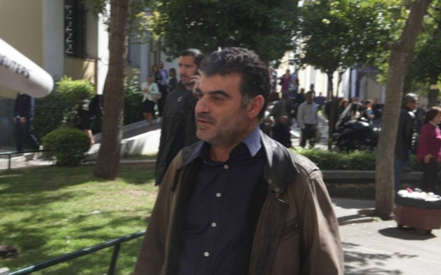 Να κληθεί ο Κ. Βαξεβάνης ζήτησε η υπεράσπιση του Γ. Παπακωνσταντίνου