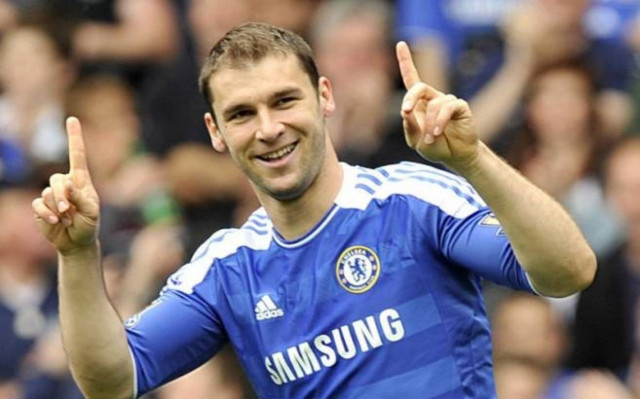 Νέο ετήσιο συμβόλαιο προσφέρει η Τσέλσι σε Ιβάνοβιτς