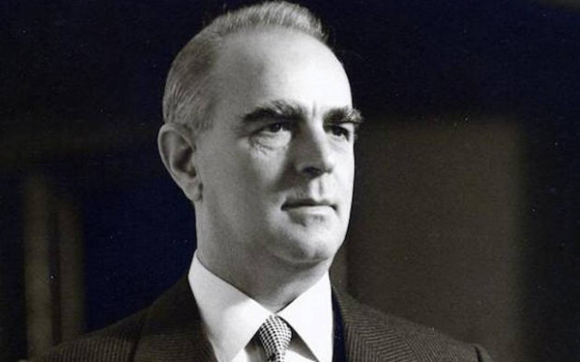 Σαν σήμερα το 1907 γεννήθηκε ο Κωνσταντίνος Γ. Καραμανλής