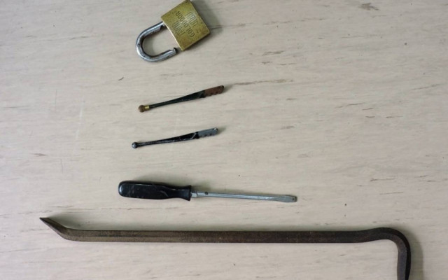 Κέρκυρα: Δύο συλλήψεις για κλοπή σε καφετέρια