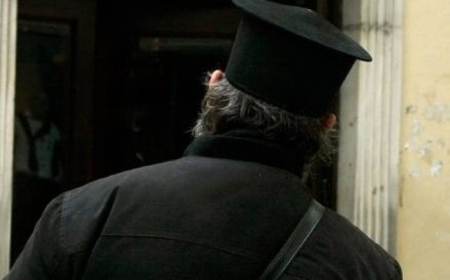 Θεσσαλονίκη: Μεταμφιέστηκε σε παπά για να κλέψει