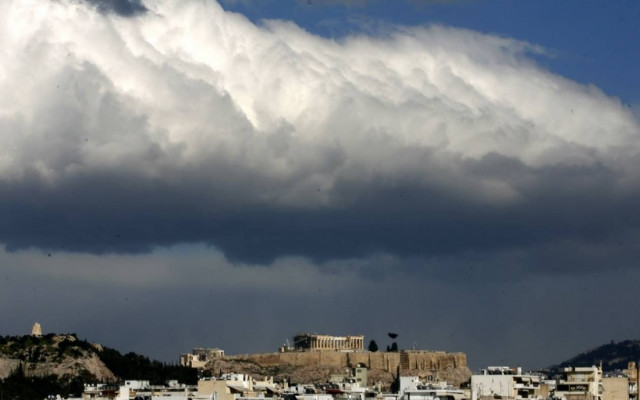 Καιρός: Συννεφιά και βροχές στο μεγαλύτερο τμήμα της χώρας