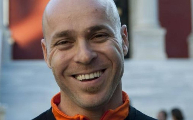 Αμυράς: «Οι βουλευτές να πληρώνονται μέρος του μισθού τους σε ομόλογα»