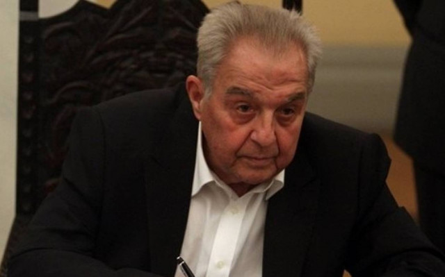 Φλαμπουράρης: Θράσος η απαίτηση Μητσοτάκη για αντικατάσταση του ΥΠΟΙΚ