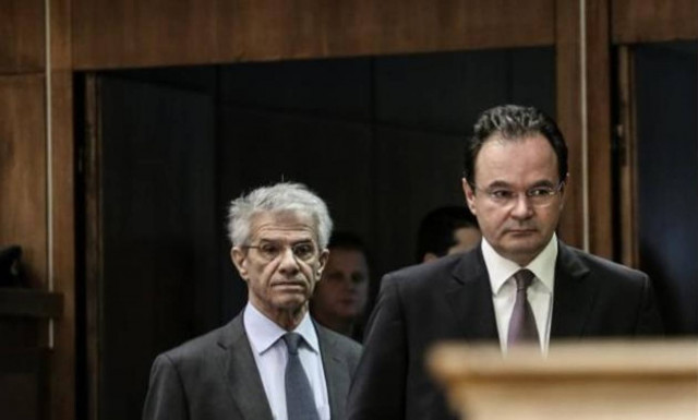 Σε γιγαντο-οθόνη προβάλλονται τα αρχεία που περιέχονται στη λίστα Λαγκάρντ