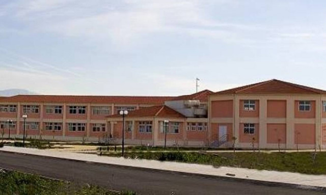 Φοιτητές καταγγέλλουν καθηγητή για συχνή απουσία- Τους απαντά με μήνυση!