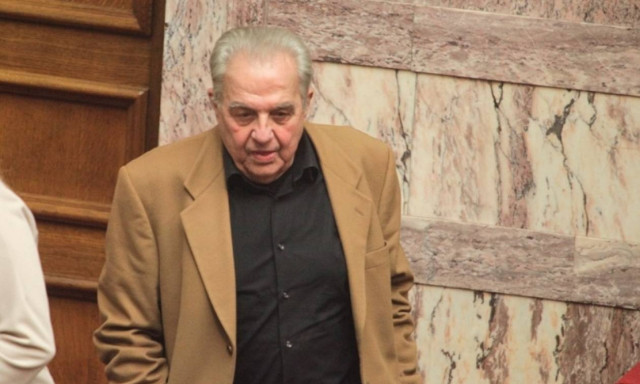 Φλαμπουράρης: Η συμφωνία με τους εταίρους πρέπει να είναι και πολιτική