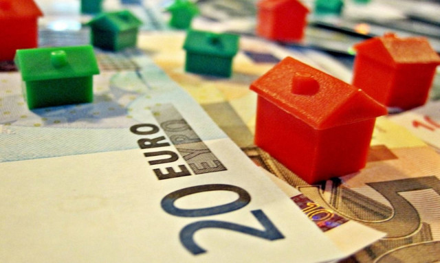 Οι σκέψεις της κυβέρνησης για τα «κόκκινα δάνεια»