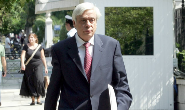 LIVE: Η ορκωμοσία του νέου Προέδρου της Δημοκρατίας κ. Πρ. Παυλόπουλου