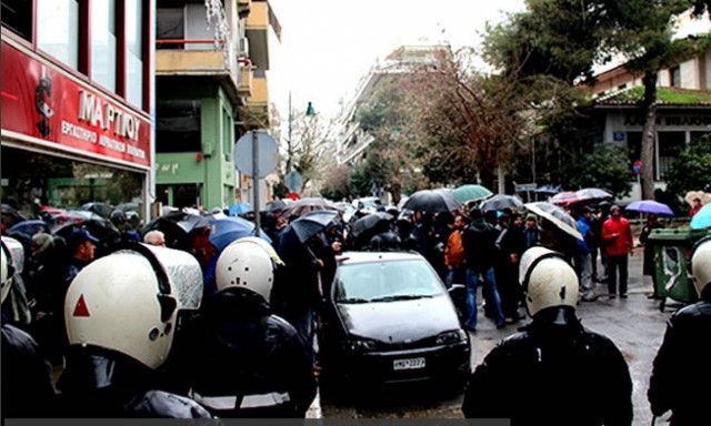 Βόλος: Ένταση και τραυματισμοί για το νερό! (photo-video)