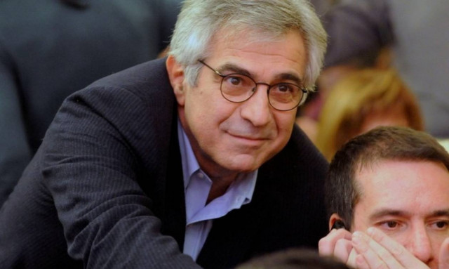 Αιχμές Καρχιμάκη με αποδέκτη τον Βενιζέλο