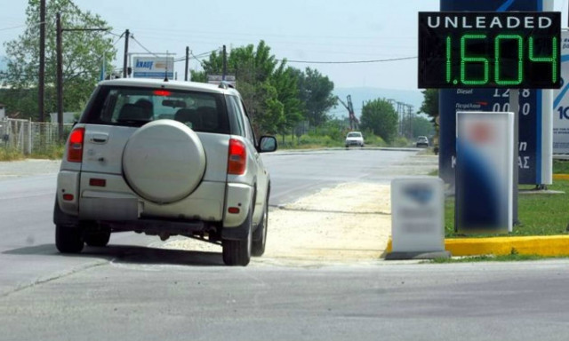 Έβαζε βενζίνη και γινόταν «καπνός» χωρίς να πληρώνει