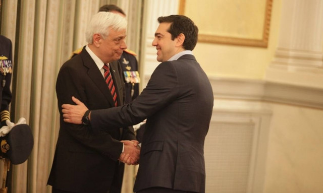 Το Προεδρικό Μέγαρο άνοιξε τις πόρτες του για... συγχαρητήρια (photos)