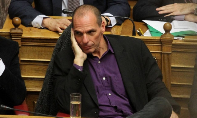 Βαρουφάκης: Μετανιώνω για τη φωτογράφιση στο Paris Match