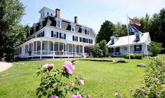 Μπορείς να κάνεις αυτό το ξενοδοχείο δικό σου με 200 λέξεις