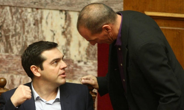 Σύσκεψη Τσίπρα – Βαρουφάκη στο Μαξίμου