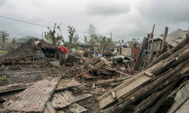 Πτήσεις έκτακτης ανάγκης με ελικόπτερα θα ξεκινήσουν στο κατεστραμμένο Βανουάτου