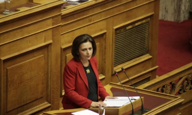 Χρυσοβελώνη για ΠΑΣΟΚ: Κρείττον του λαλείν το σιγάν