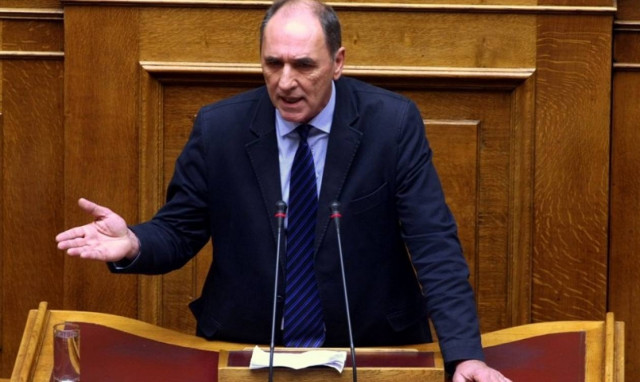 Σταθάκης: Αδιαπραγμάτευτες οι κοινωνικές προτεραιότητες