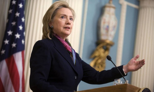 Μειώθηκε η υποστήριξη των Δημοκρατικών στο πρόσωπο της Χ. Κλίντον