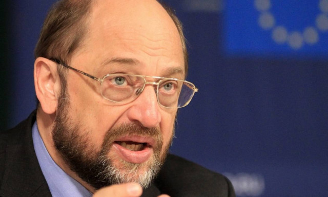 Σουλτς: «Επικίνδυνη» η οικονομική κατάσταση της Ελλάδας