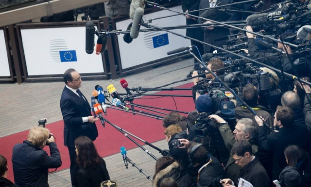 Ολάντ: «Να επιταχύνουμε τη διαδικασία, δεν υπάρχει χρόνος για χάσιμο»