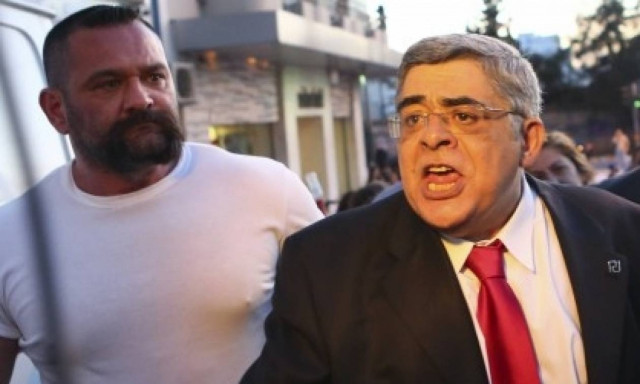 Χρυσή Αυγή: Αποφυλακίστηκαν Μιχαλολιάκος και Λαγός