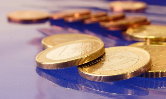 Πάνω από 100 δισ. ευρώ τα «πακέτα» που έφυγαν από τη χώρα σε 5 χρόνια μνημονίου