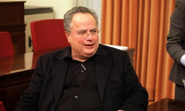 Στο Βερολίνο ο Νίκος Κοτζιάς για συνάντηση με τον γερμανό ΥΠΕΞ