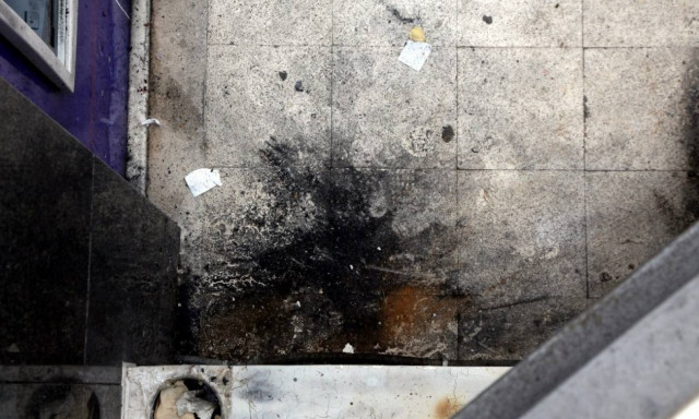 Μπαράζ εμπρησμών σε ΑΤΜ στην Αθήνα