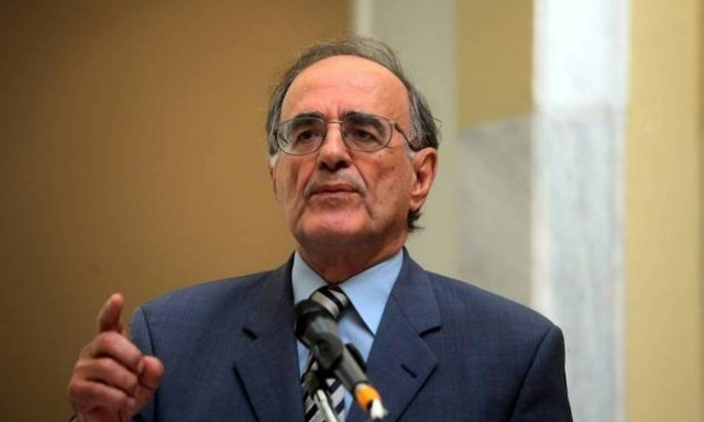 Κριτική Σούρλα στην κυβέρνηση για τις τριγωνικές συναλλαγές