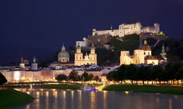 Φεστιβάλ στη γενέτειρα του Μότσαρτ, με αρχαία τραγωδία (video+photos)
