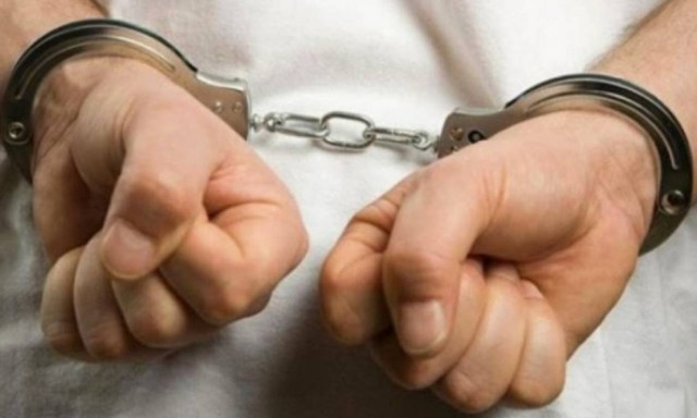 Αγρίνιο: Συνελήφθη με 13 κιλά λαθραίο καπνό