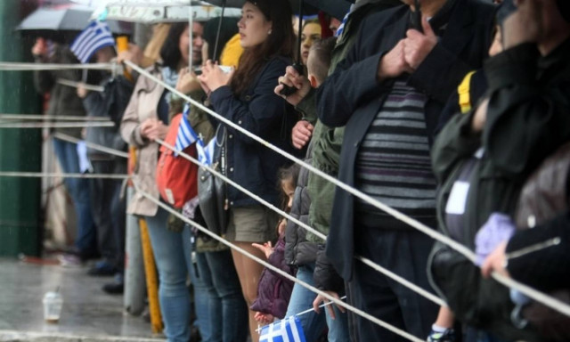 25η Μαρτίου: Πολλές οι ματαιώσεις παρελάσεων λόγω κακοκαιρίας