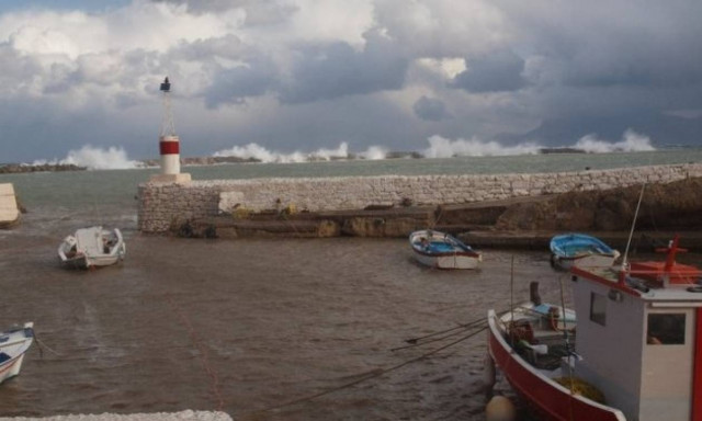 Κάσος: Προσάραξε επιβατηγό πλοίο με 282 επιβαίνοντες