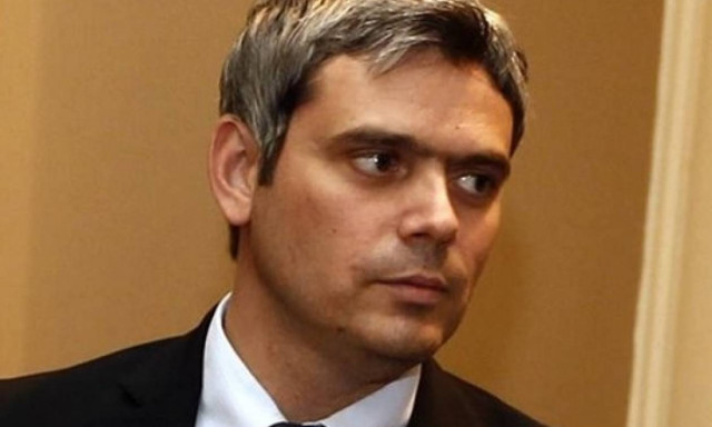 Καραγκούνης: Η κυβέρνηση έχει υπογράψει μνημόνιο που το κρατά κρυφό