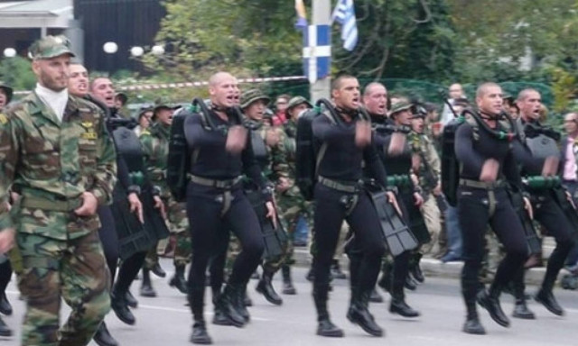 Τα συνθήματα των ΟΥΚ ενόχλησαν ΠΑΣΟΚ αλλά και βουλευτή του ΣΥΡΙΖΑ