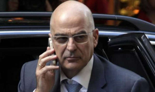 Νέες αιχμές Δένδια κατά Σαμαρά