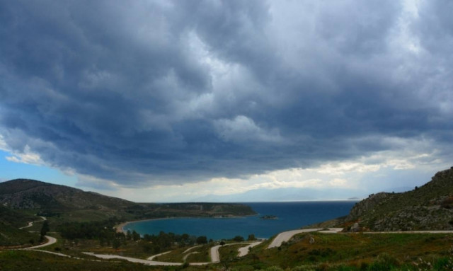 Καιρός: Θα συνεχιστούν και το Σαββατοκύριακο οι βροχές