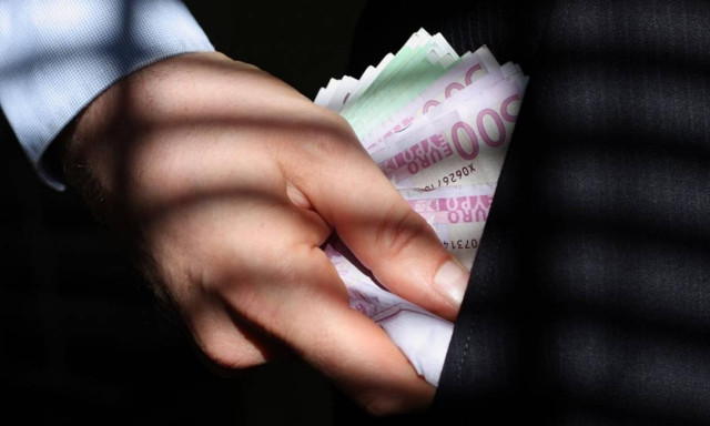 «Ποινές - χάδι» για τους καταχραστές του δημόσιου χρήματος