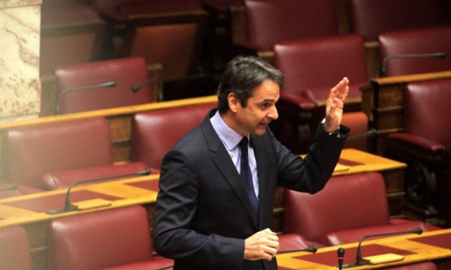 Μητσοτάκης: Βλέπει χρεοκοπία μαζί με τον οβελία – Κόντρα με Κατρούγκαλο